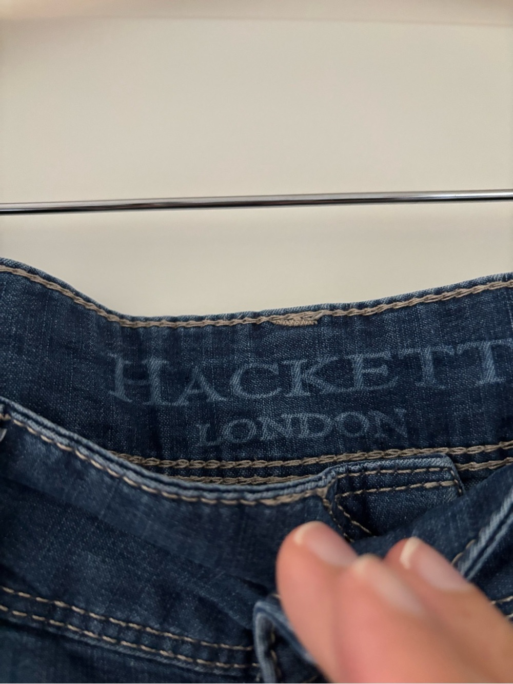 Hackett Slim Fit Vintage Wash Jeans 32R - Picture 8 of 8